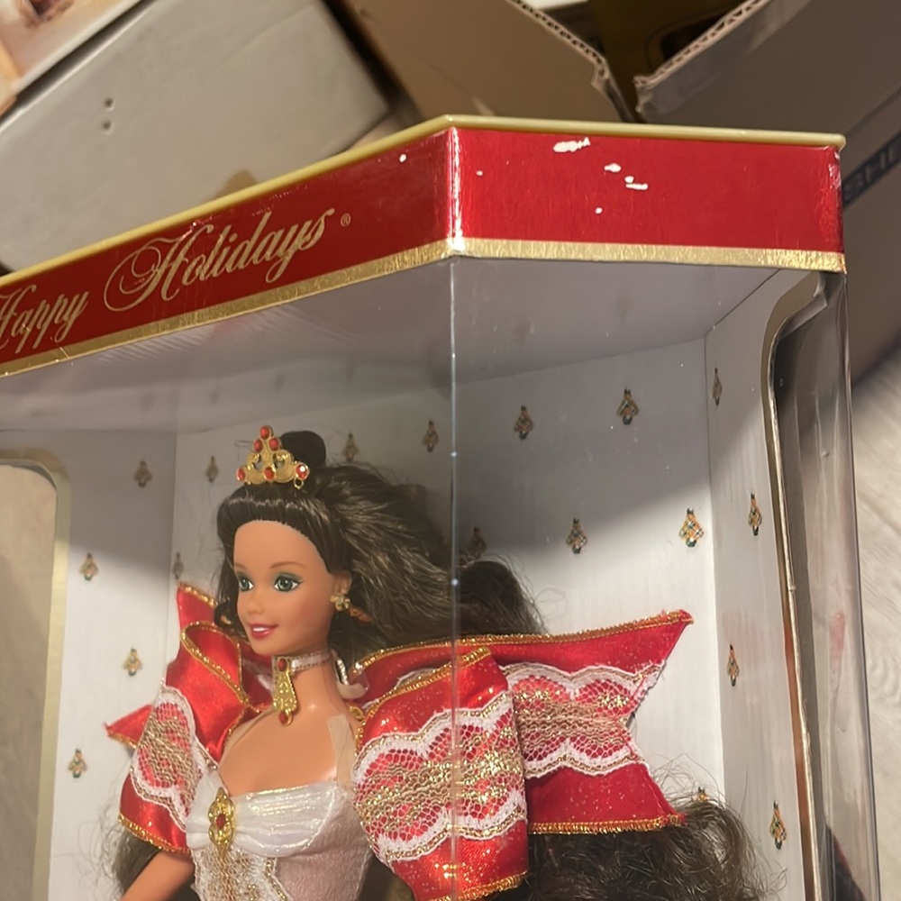 Collectible 1997 Holiday Barbie - Picture 3 of 3